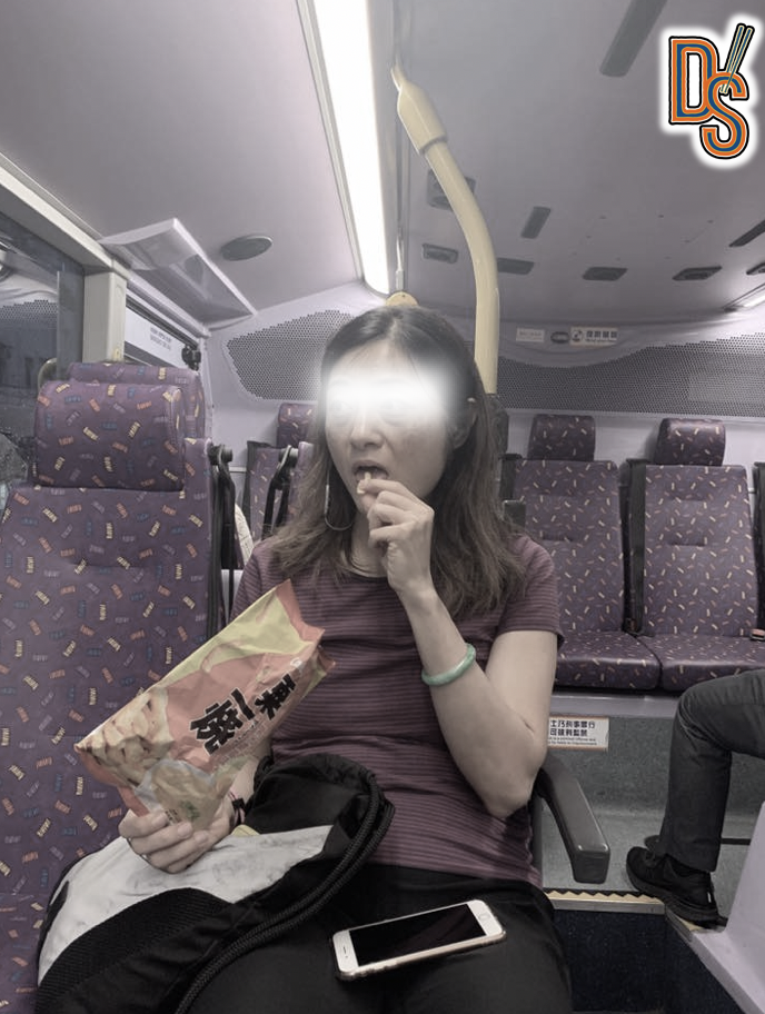 Passenger shamed on popular social media page for eating snacks on the bus Dimsum Daily