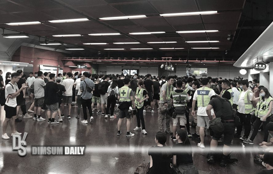Over 100 civilians turn up at Tai Koo MTR to demand station master to ...