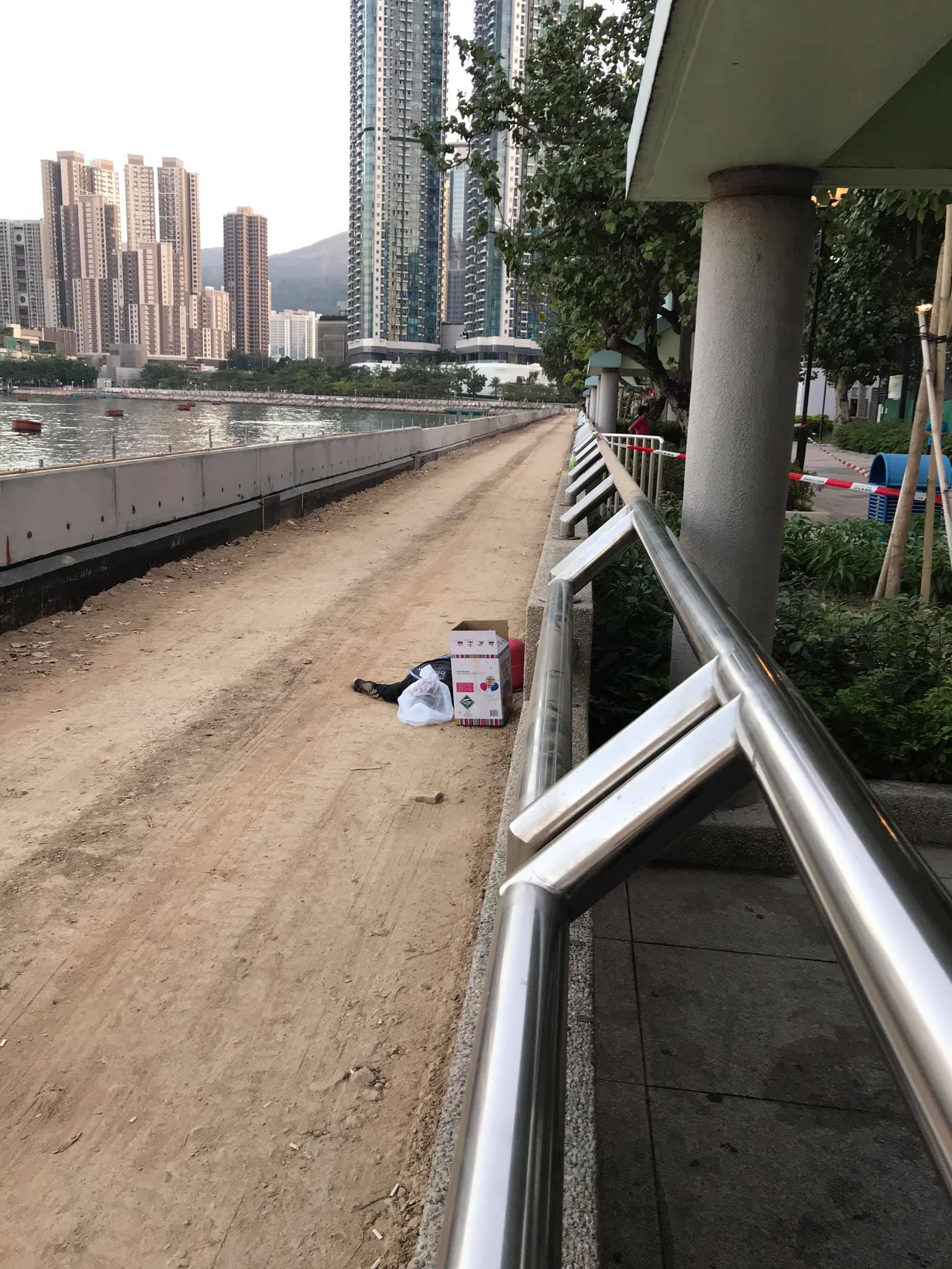Dead body found at promenade of Riviera Gardens in Tsuen ...