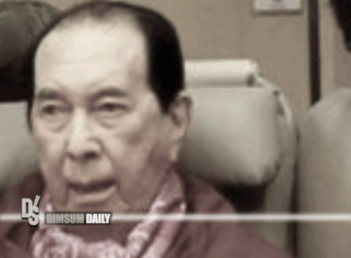 All the wives of Stanley Ho present at hospital as his condition is not