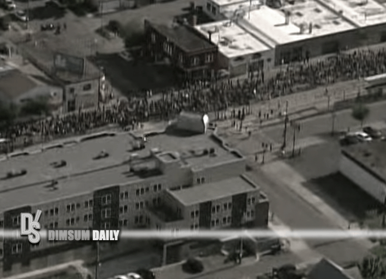 Tanker truck drives 'full force' through crowded highway during protest ...
