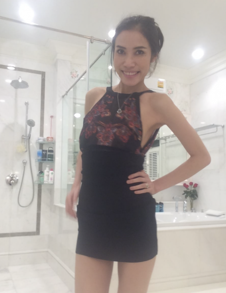 1,443 explicit images of the Thai royal consort leaked to journalist Andrew MacGregor Marshall