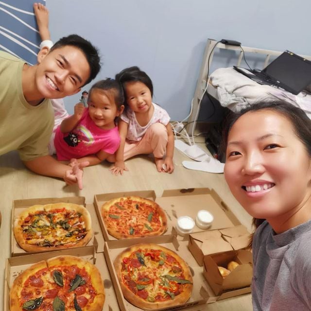 Dough Bros delivers pizzas to quarantined persons at Dorsett Kwun Tong