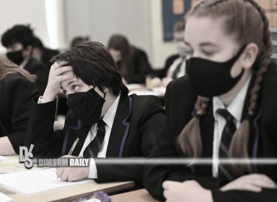 Masks to return in England's secondary school classrooms amid Omicron ...