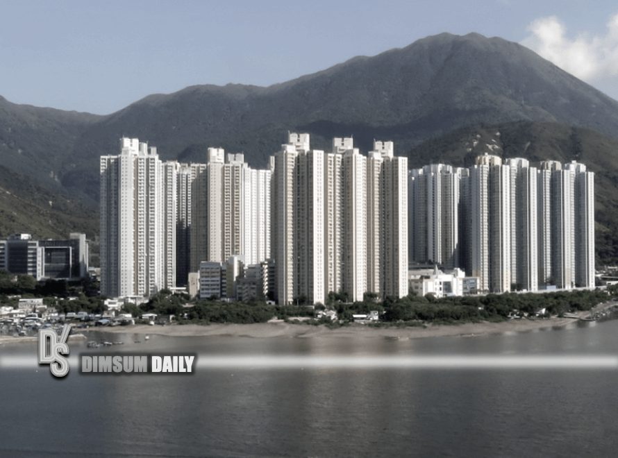 Lockdown testing at Yu Yat House, Yat Tung (I) Estate, Tung Chung until