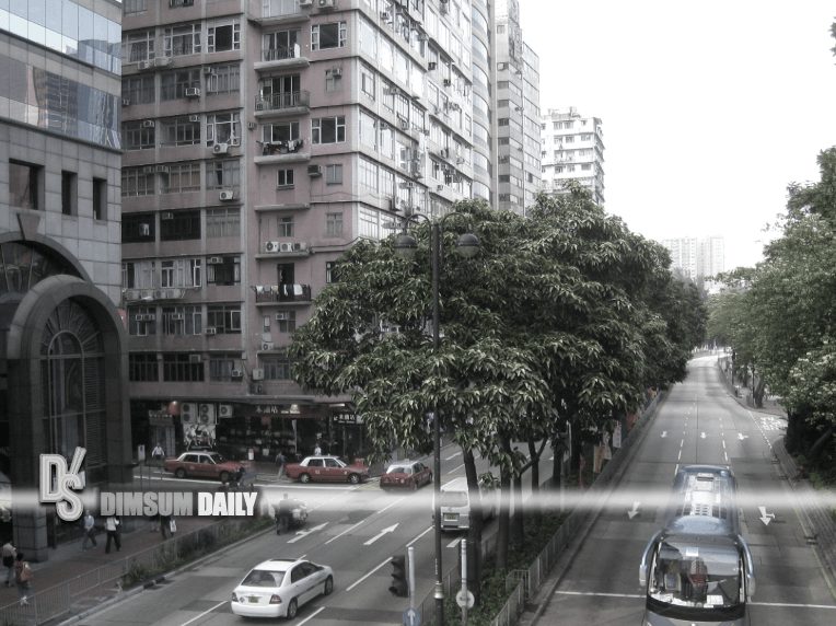 Suspected grenade found on Chatham Road South in TST, EODB officers