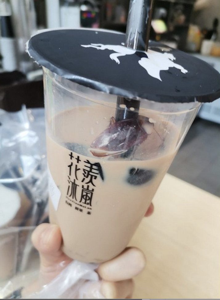 Cockroach found in bubble tea bought from popular 'Hua Xian Mu Lan ...