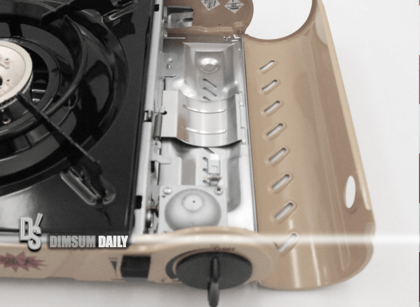 Portable gas stove in hot pot restaurant in Tsuen Wan explodes, 2