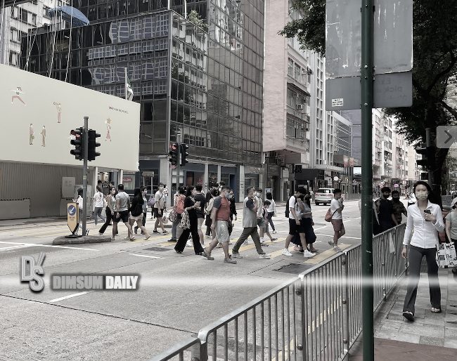 HK logs 5,383 COVID19 cases today, 255 imported and 14 local cases of