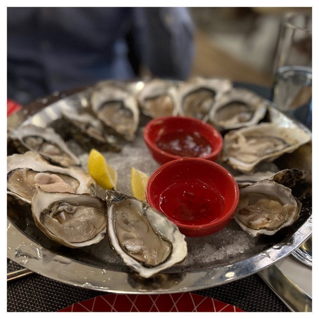 6 customers suffer from food poisoning after having oysters at Nathanhouse restaurant in