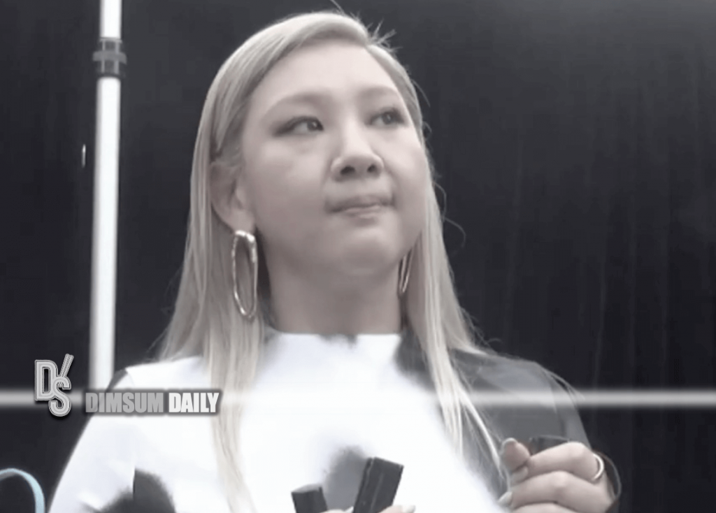 HK singer Joyce Cheng suspected of not wearing nipple covers during ...