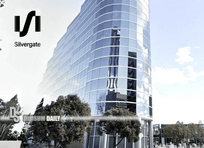 Silvergate-343