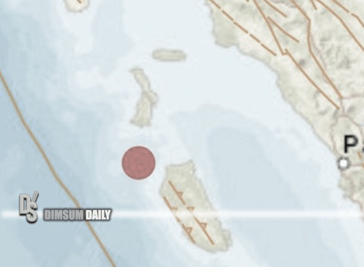 Tsunami watch distance
