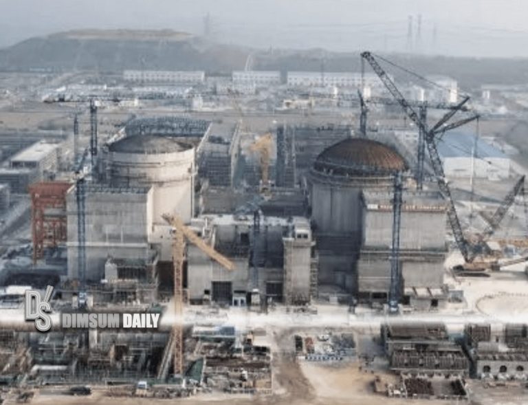 China leads the world in the number of nuclear power units under