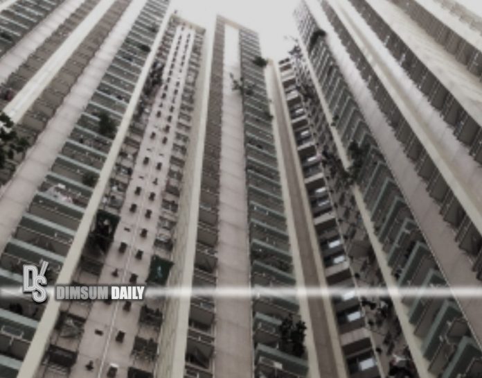 Middleaged woman jumps to her death in Tin Yat Estate, Tin Shui Wai