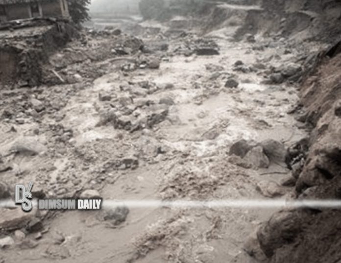 21 lives lost and 6 still missing in devastating rain-induced landslide ...