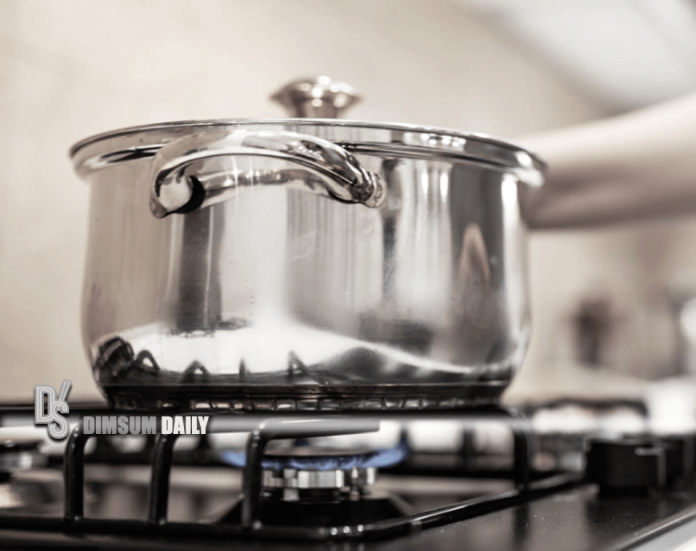 Custer of carbon monoxide poisoning cases involving 1 man and 2 women