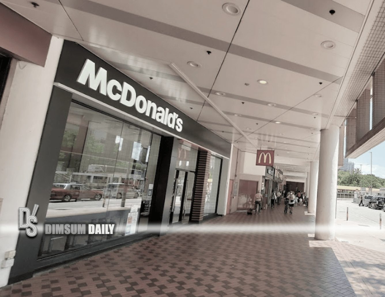 Employee and customer clash at McDonald's branch in Tin Shui Wai, 1 ...