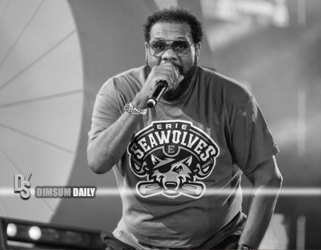U.S. rapper Fatman Scoop dies at 53 after collapsing on stage