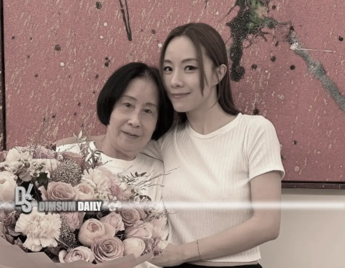 HK singer and actress Stephy Tang celebrates mother's birthday