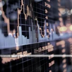 U.S. stocks close mixed as semiconductor rally boosts market sentiment