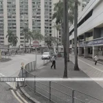 Arson attack on minibus near Oi Man Plaza in Ho Man Tin