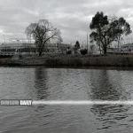 Fatal knife fight in Melbourne Park leaves one dead and two hospitalised