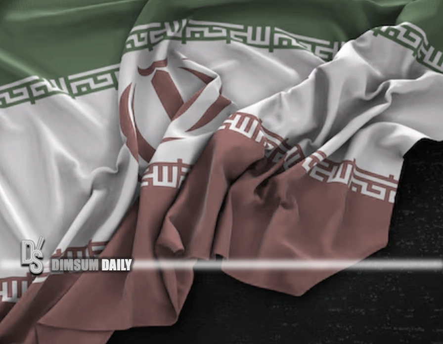 Iran signals talks but warns of military option