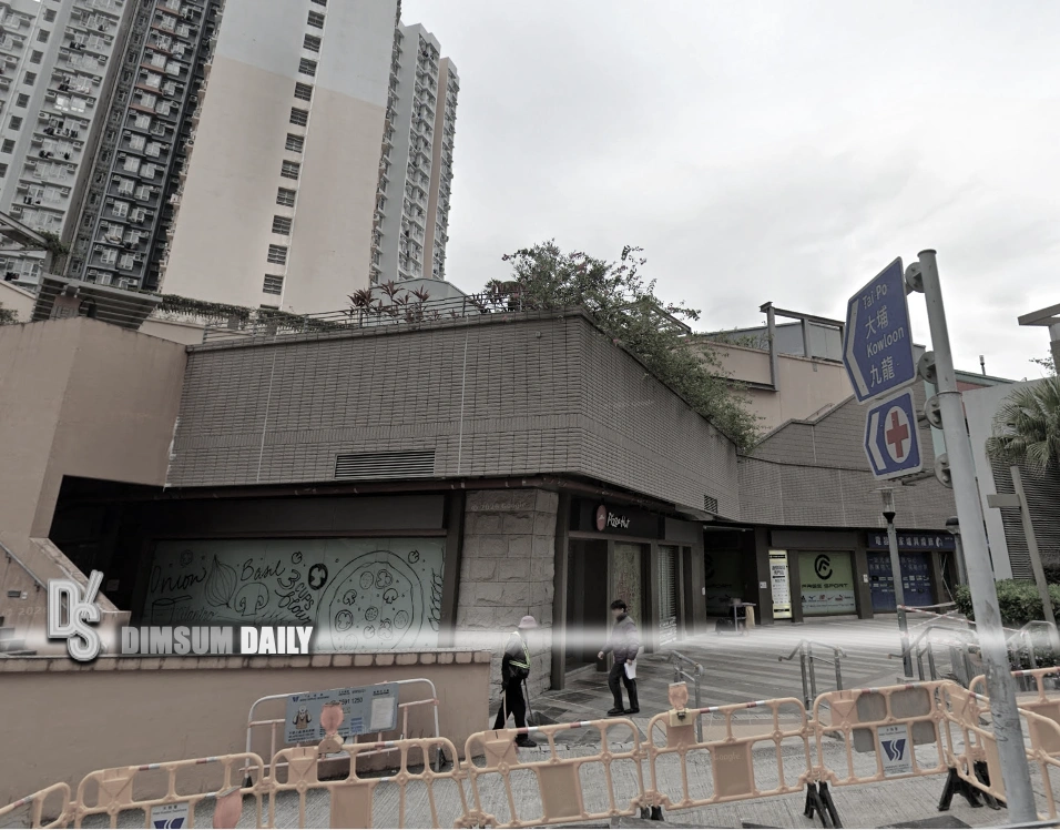 Two injured in Shui Chuen O market knife attack