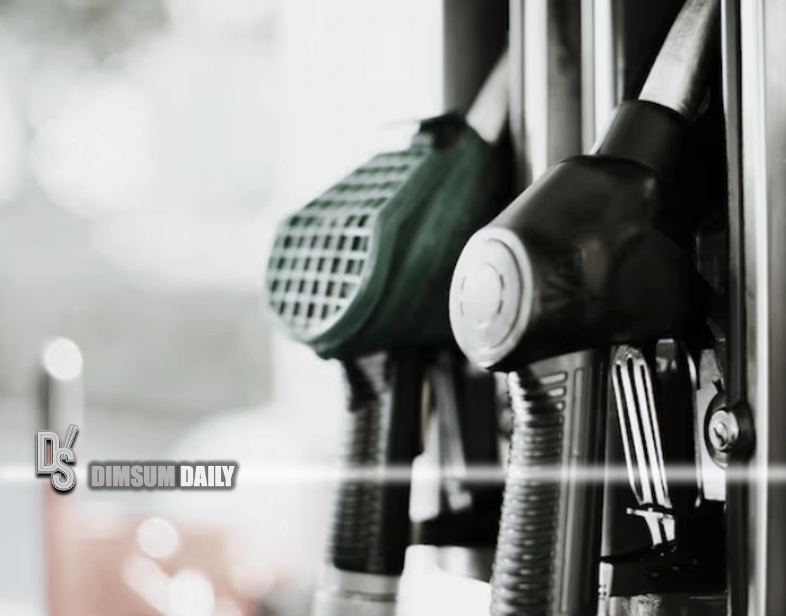 U.S. petrol prices climb to highest since 2022