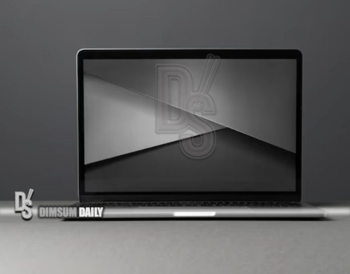 Macbook August 2026