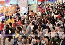 HKTDC Food Expo 2026 opens as shoppers rush the halls