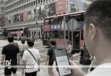 30-year-old man reveals nearly two million in savings and surprises netizens with true currency