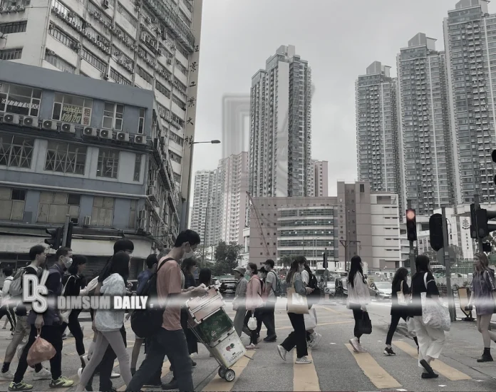 HK-Crowd-2-2-23