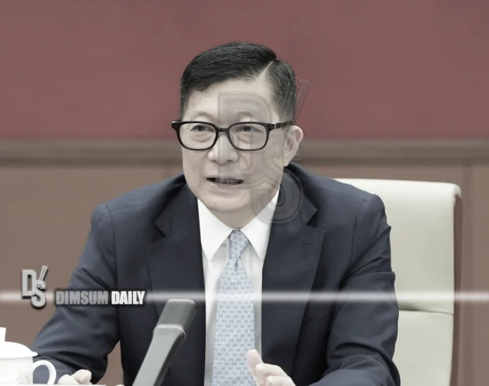 Chris Tang-2-23
