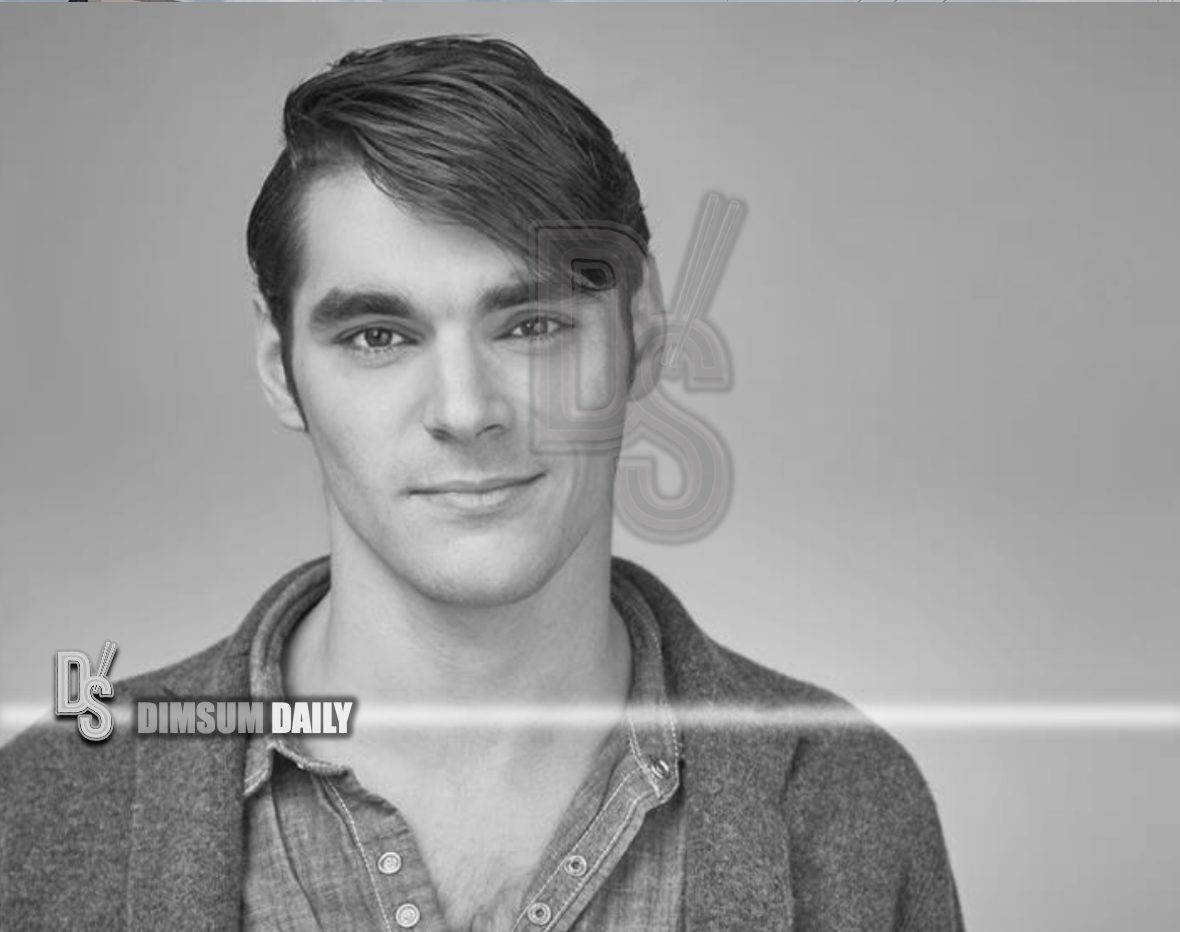 Breaking Bad Star RJ Mitte Remembered For Pioneering Disability breaking-bad-star-rj-mitte-remembered-for-pioneering-disability
