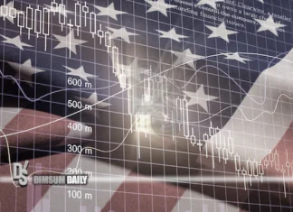 Dow dips as Nasdaq and S&P 500 advance on AI‑led rebound