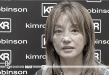 Zhao Wei reappears in Singapore after five years, dispels exit‑ban rumours