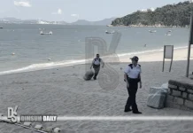 Cheung Chau beach yields boxes of suspected illicit cigarettes