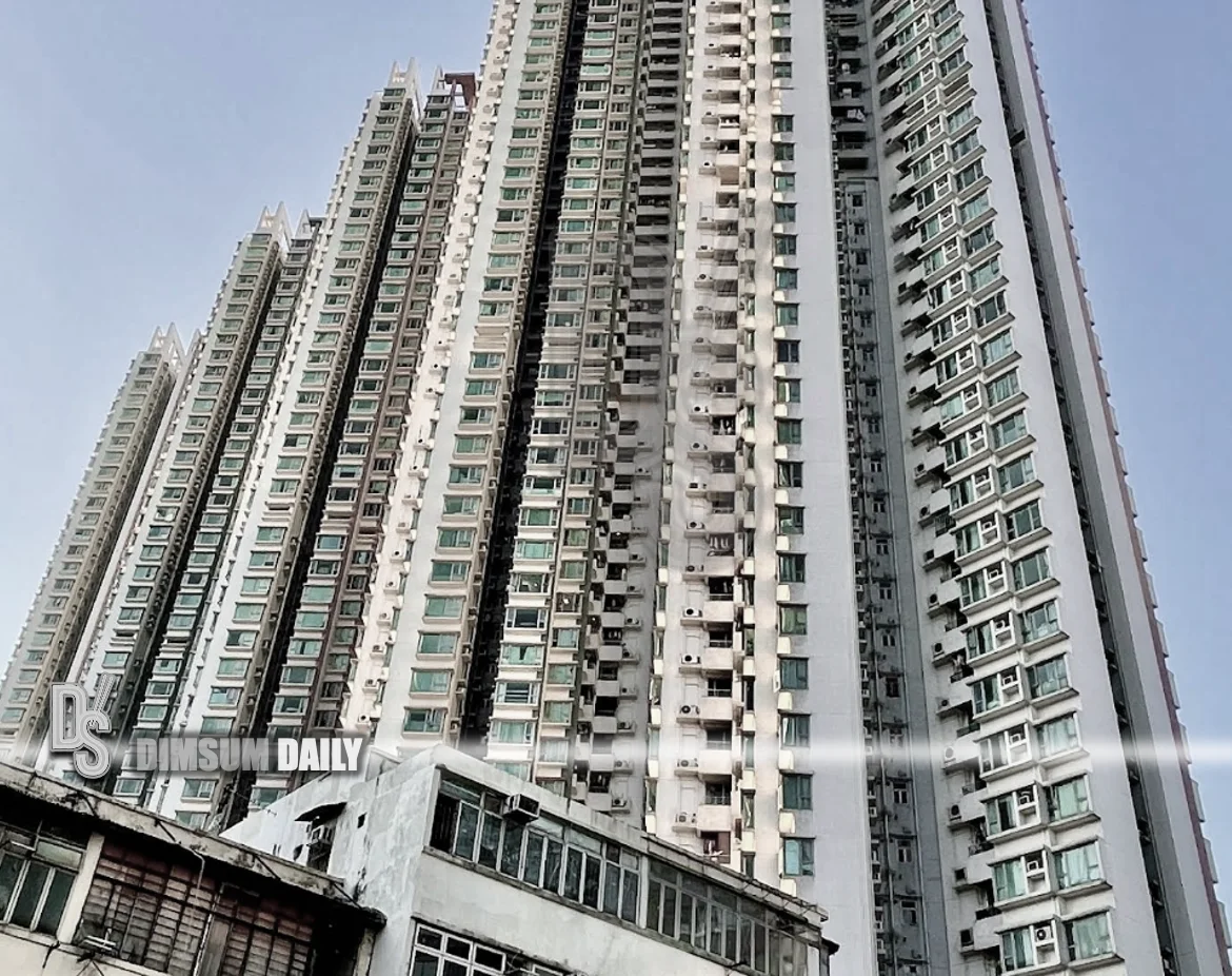 Metro Harbour View Clubhouse gym indecency case sees 53-year-old jailed ...