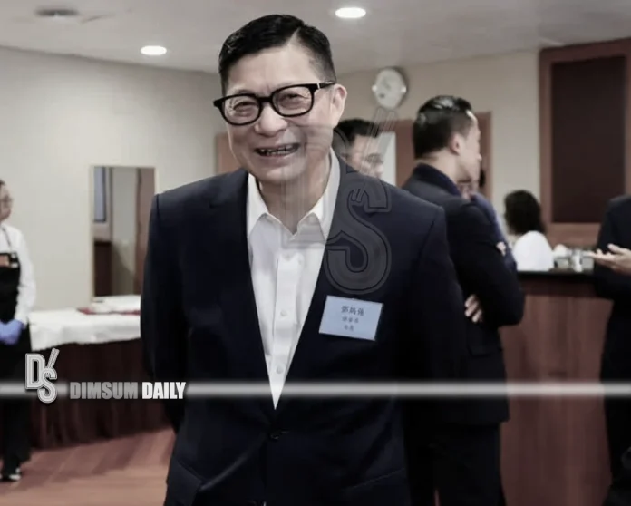 Chris Tang 23010